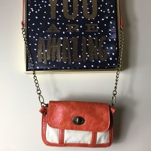 Forever 21 crossbody bag